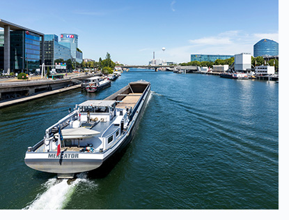 Navigation en Seine sur Paris