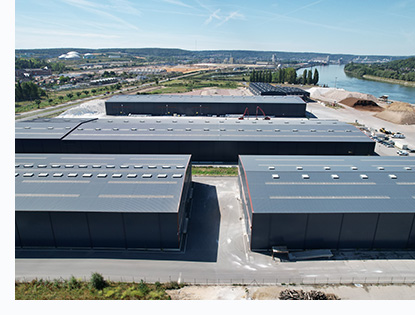 Hangar Surveyfert sur le port de Rouen